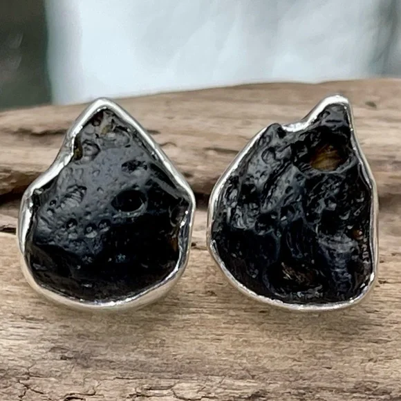 Tektite Gemstone Stud Earrings 925 Sterling Silver - Picture 7 of 10